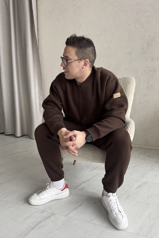 Vyriškas laisvalaikio kostiumėlis “COMFORT -“ RUDAS