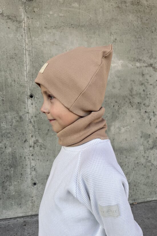 Kreminės spalvos kepurė SIMPLE UNISEX