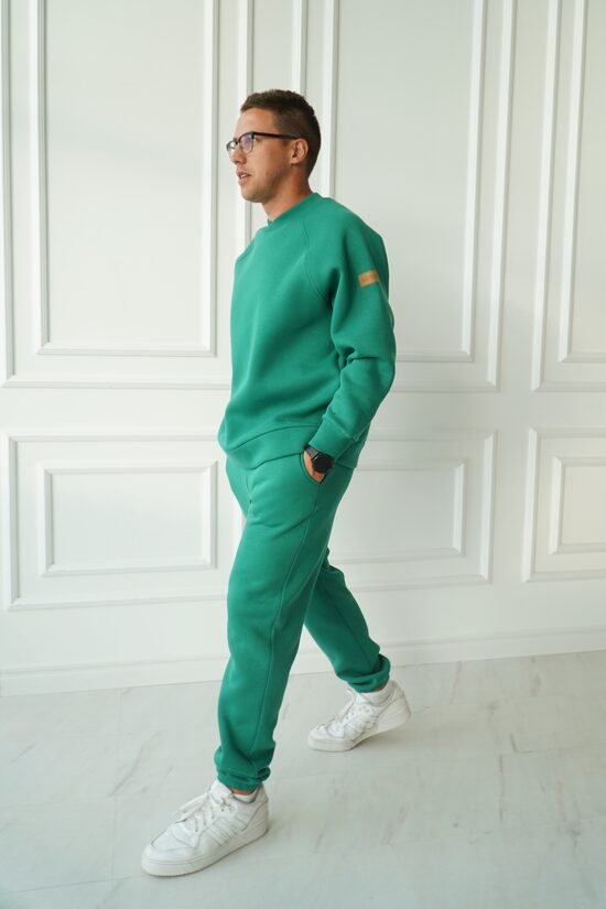 Vyriškas laisvalaikio kostiumėlis "COZY" ŽALIAS